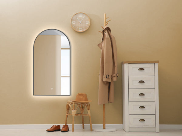 LED Badspiegel, Bogenform Wandspiegel, Lichtwechsel, Metall Rahmen Schwarz