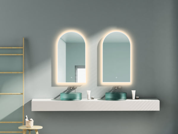 LED Badspiegel, Bogenform Wandspiegel, Lichtwechsel, Metall Rahmen Weiß