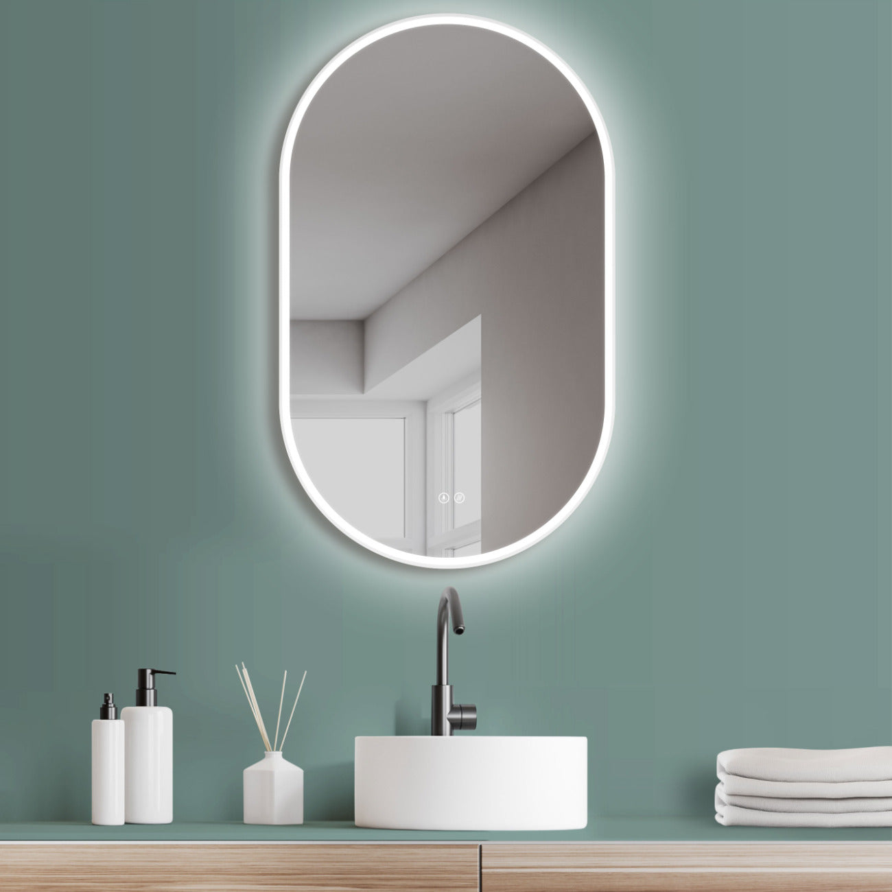 ANTI-FOG oval bath mirror with LED lighting with white frame + light change